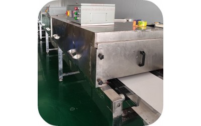 通讯基站导热硅胶垫：保障设备稳定运行的关键材料