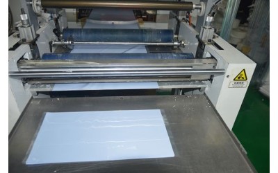 变频器散热硅胶垫片：提升设备稳定性的关键材料